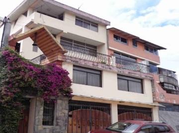 Casa Rentera en Venta Sector Centro Norte de Quito El Dorado