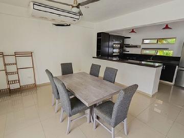 Casa · Residencial Arbolada · 4 Recámaras · Terreno Grande · Huayacan