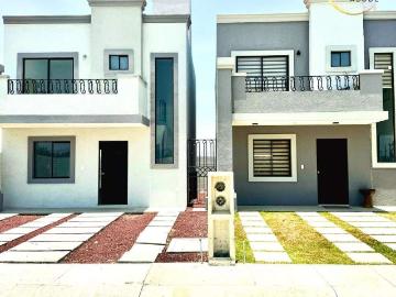 Casa Residencial Con Estilo Minimalista Y Terraza
