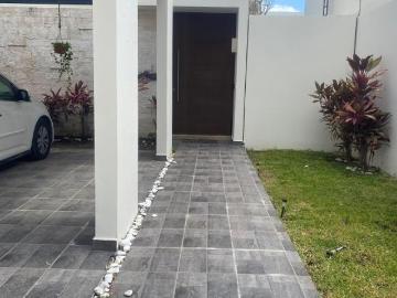 Casa Residencial en Playa del Carmen