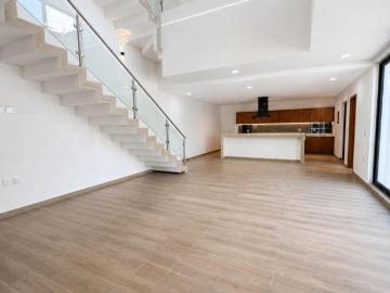 CASA RESIDENCIAL PRIVADA EN VENTA