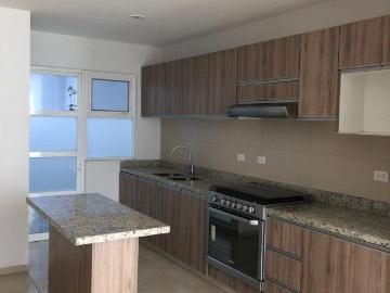 Casa Residencial Privanza de Gratamira