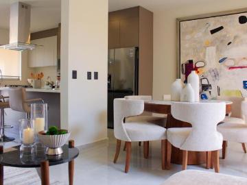 Casa Roble en Venta en Bosques California