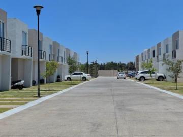 Casas en Coto privado solo 15 unidades a 5 min de Real Center