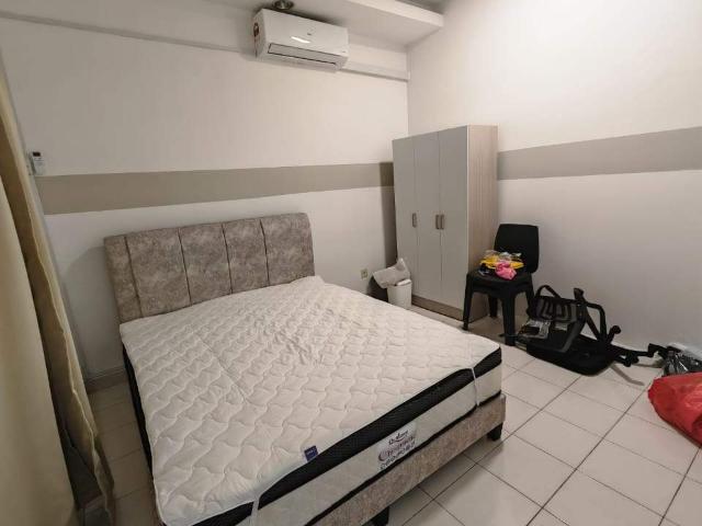 Casa Subang Usj 1,1 mins to BRT South Quay suitable for student worker around sunway area