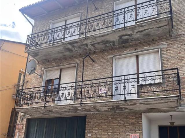 Casa sui colli della costa degli Abruzzi 220m² Monteodorisio