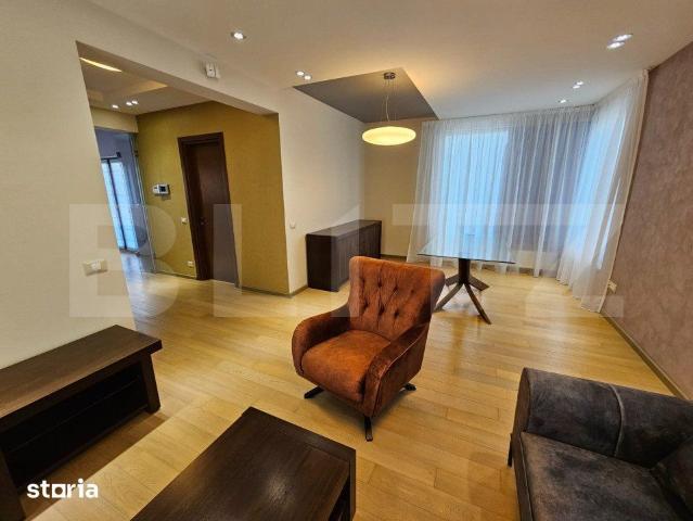 Casa superba, 250 mp utili, 600 mp curte, 3 parcari, zona Stadion CFR