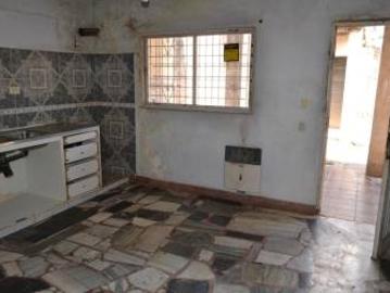 Casa San Justo Isidro Casanova 3ambientes cochera patio oportunidad permuta financiación,lote propio