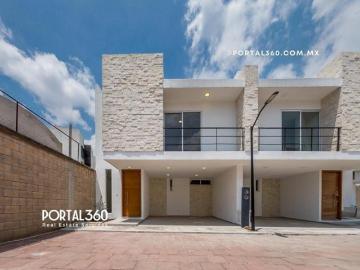 Casa Santiago Momoxpan, 712, 72774 San Pedro Cholula, Pue