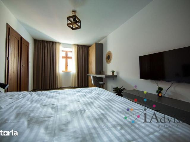 Casa Saseasca, superba, renovata LUX, Sacele!