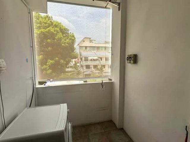 Casa Sarina D14, Condominium