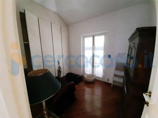 Casa semi indipendente in affitto a Recco