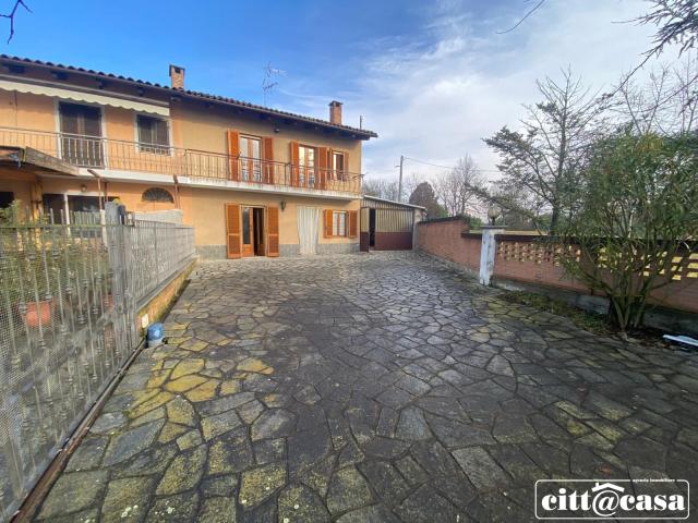 CASA SEMI INDIPENDENTE in VENDITA a COCCONATO Cocconato di 5 vani