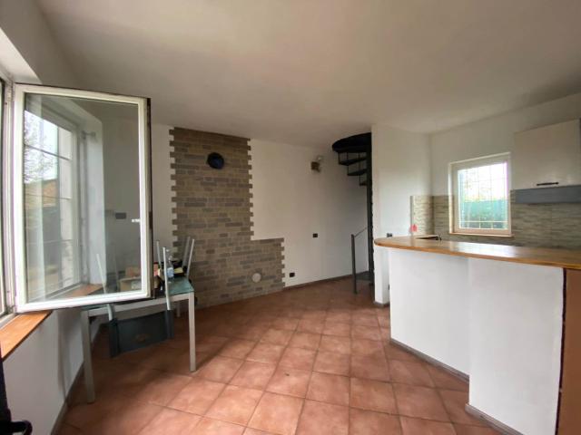 CASA SEMI INDIPENDENTE in VENDITA a SAN GIORGIO PIACENTINO di 2 vani