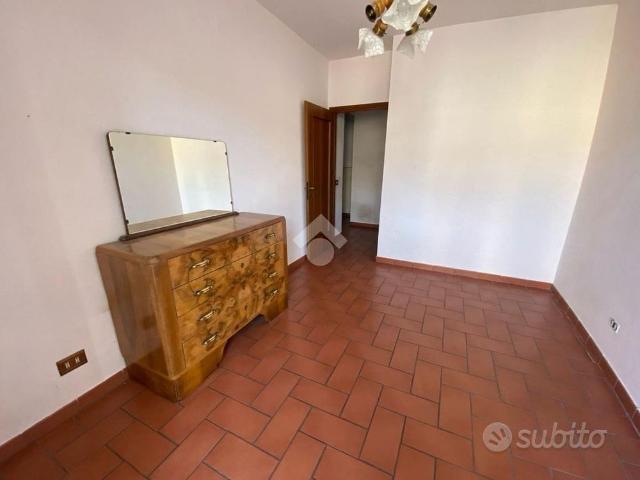 CASA SEMINDIPENDENTE A BORETTO