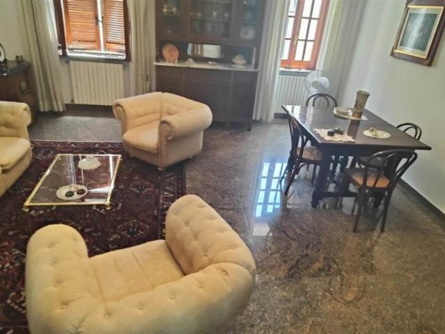 Casa semindipendente in vendita a Cosenza via capoderose