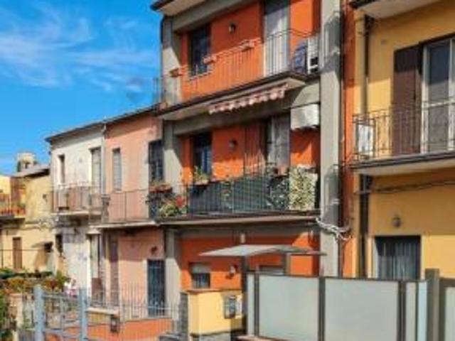 Casa Semindipendente in vendita a Catania, Ognina