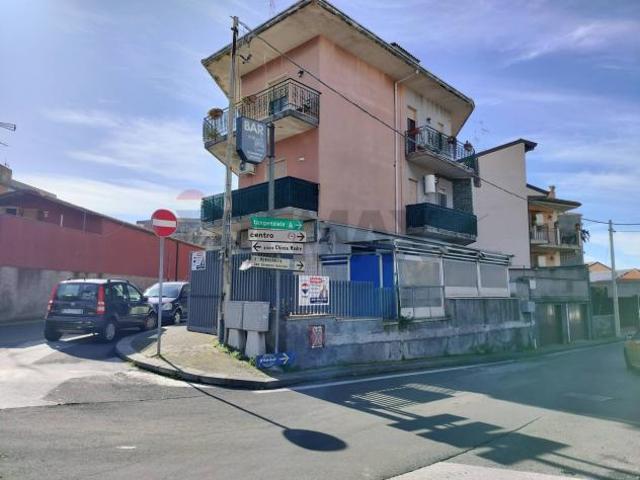 Casa Semindipendente in vendita a Catania, San Giovanni Galermo