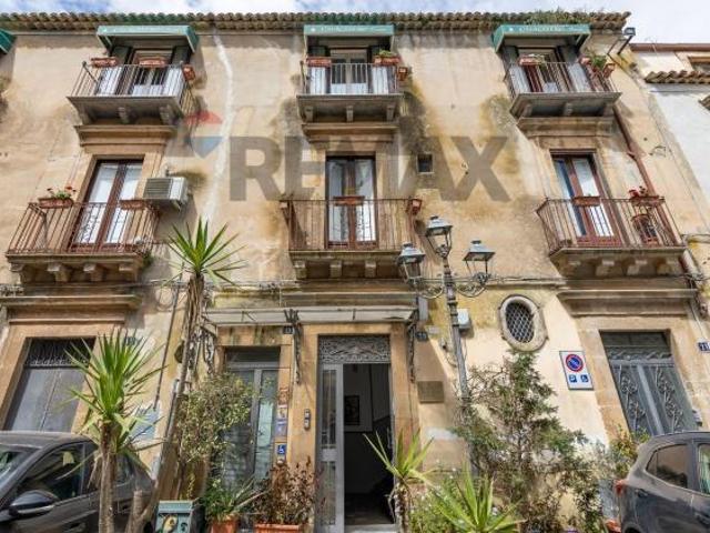 Casa Semindipendente in vendita a Caltagirone