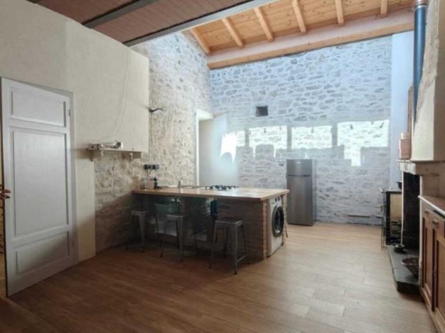 Casa semindipendente in vendita a Casola, Casola in Lunigiana