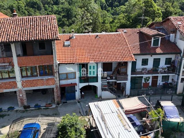 Casa semindipendente in vendita a Castellamonte, Preparetto