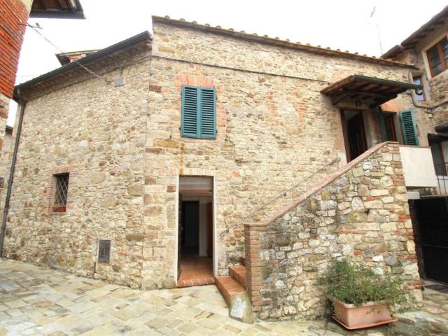 Casa semindipendente in vendita a Castelnuovo Berardenga, San Gusme