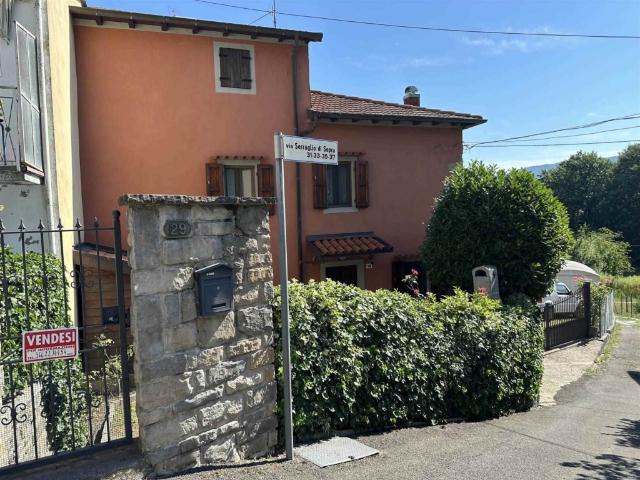 Casa semindipendente in vendita a Castiglione dei Pepoli, Baragazza