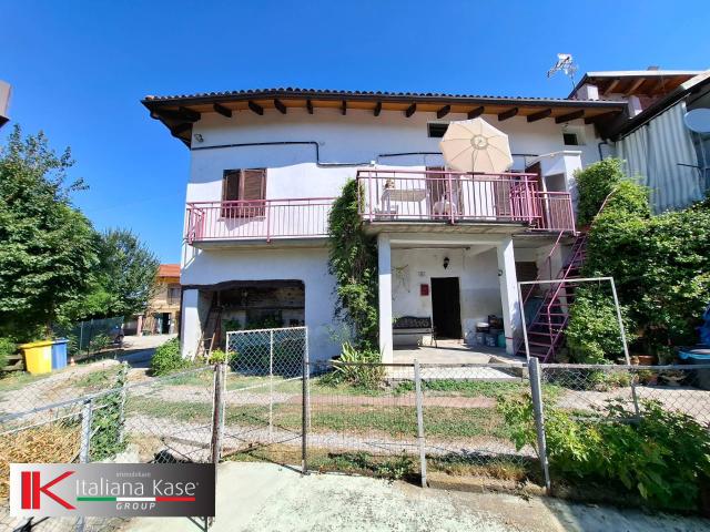 Casa semindipendente in vendita a Castiglione Torinese, Centro