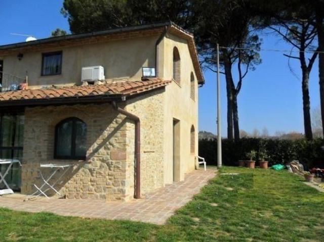 Casa semindipendente in vendita a Certaldo