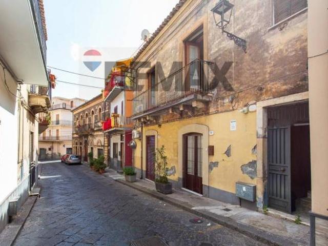 Casa Semindipendente in vendita a Biancavilla