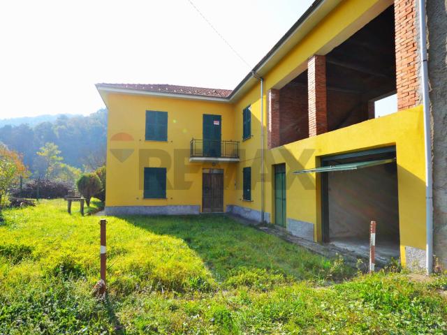 Casa Semindipendente in vendita a Dego, C Bulin Certosa della Trinit