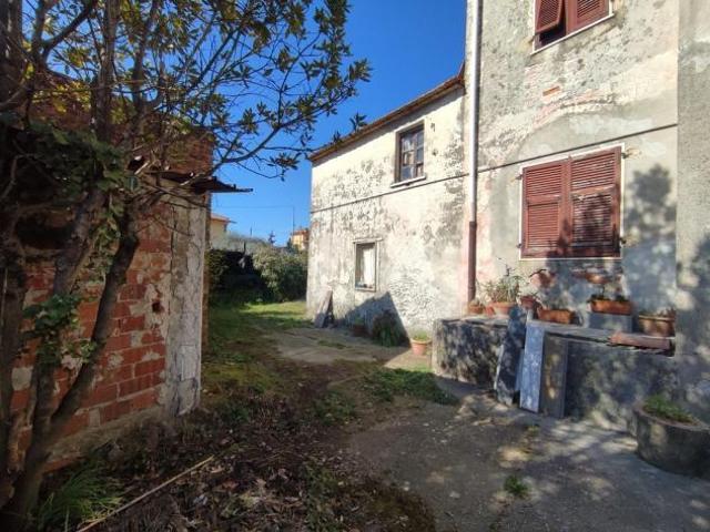 Casa semindipendente in vendita a Isola Luni 120 mq Rif: 1425071