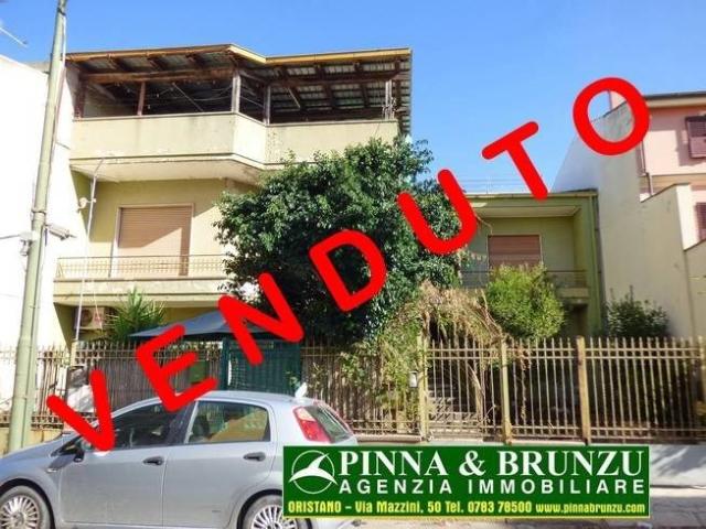 Casa semindipendente in vendita a Oristano via falliti 62
