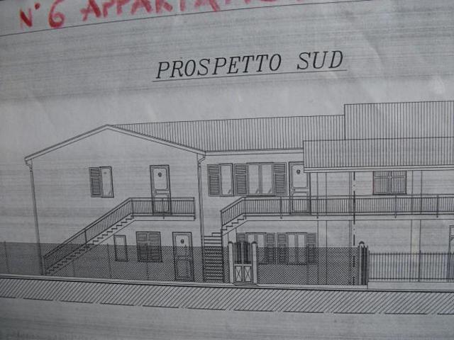 Casa semindipendente in vendita a Luni 360 mq Rif: 1131863