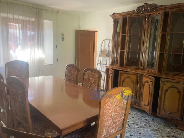 Casa semindipendente in vendita a Monchio delle Corti