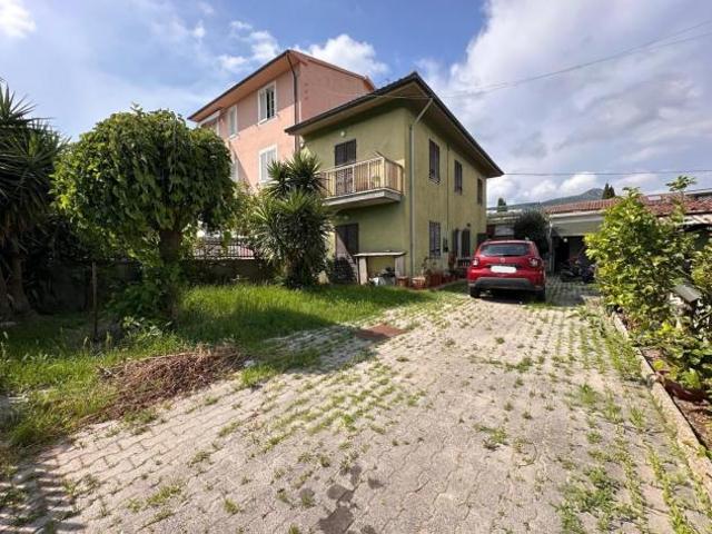 Casa semindipendente in vendita a San Benedetto a Settimo Cascina 280 mq Rif: 1416993