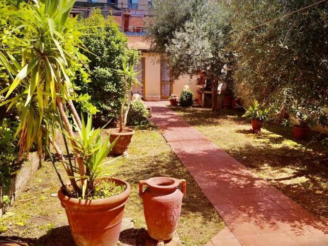 Casa semindipendente in vendita a Sesto Fiorentino