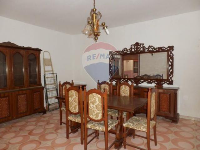 Casa Semindipendente in vendita a Pozzallo, Pietrenere