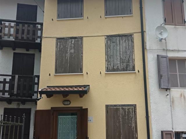 Casa semindipendente in vendita a Posina