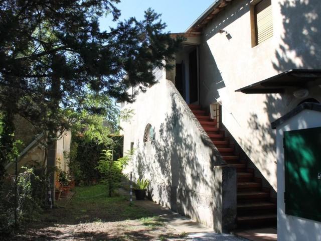 Casa semindipendente in vendita a Palaia