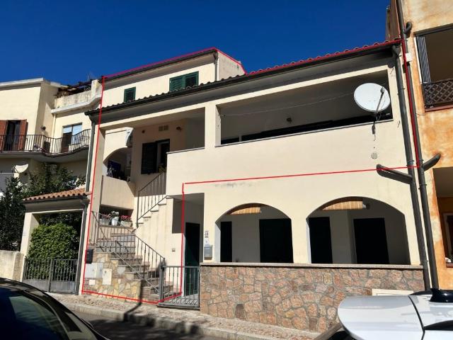 Casa semindipendente in vendita a Palau