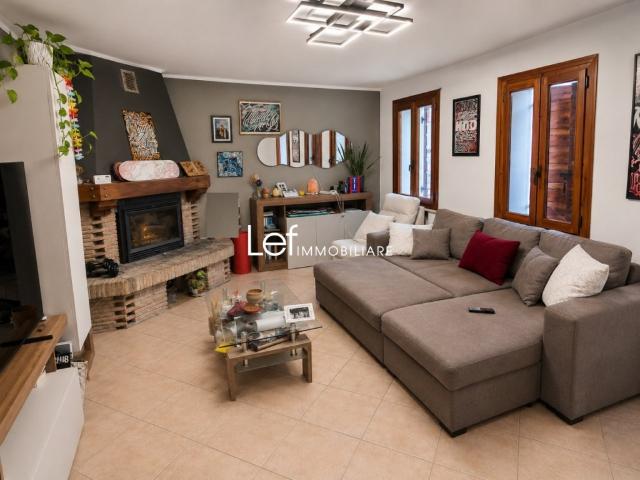 Casa semindipendente in vendita a Pieve di Soligo