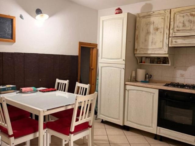 Casa semindipendente in vendita a Pistoia, Centro città