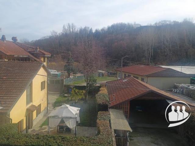 Casa Semindipendente in vendita a Rocca Canavese