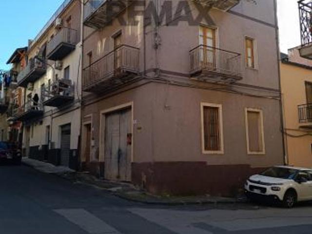 Casa Semindipendente in vendita a Ramacca