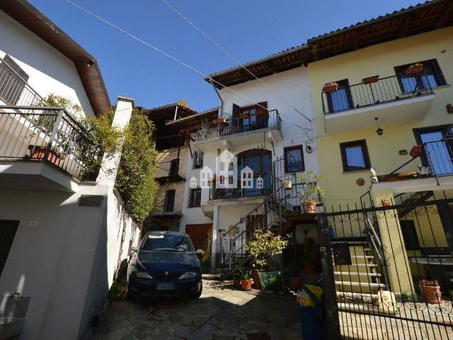 Casa semindipendente in vendita a Val di Chy, Pecco