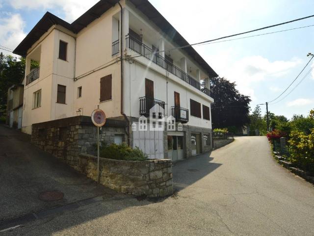 Casa semindipendente in vendita a Valchiusa, Vico Canavese
