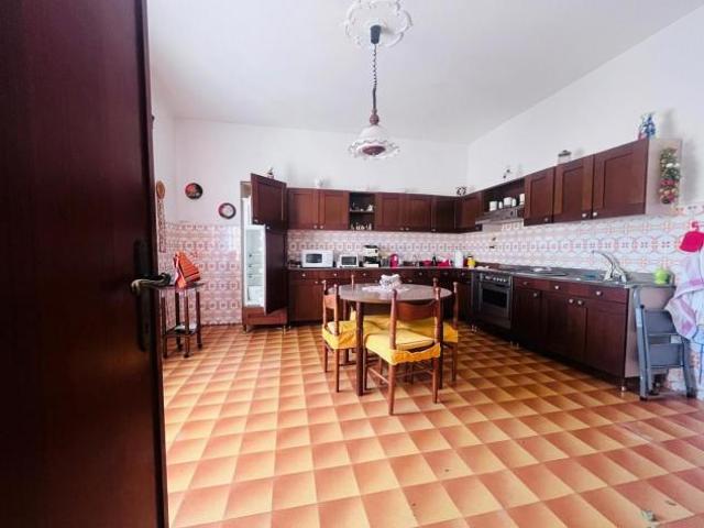 Casa semindipendente in vendita a Villa Campanile Castelfranco di Sotto 140 mq Rif: 1421978
