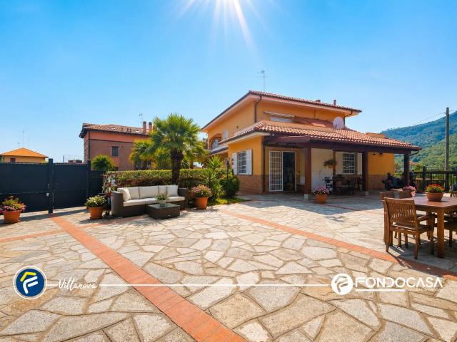 Casa semindipendente in vendita a Villanova d'Albenga