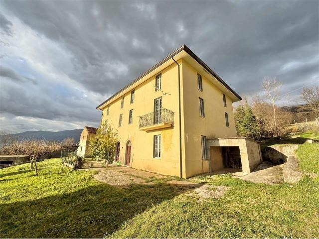 Casa semindipendente nelle campagne di Settefrati 205m² Settefrati